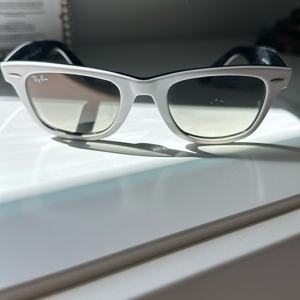 Rayban Wayfarers